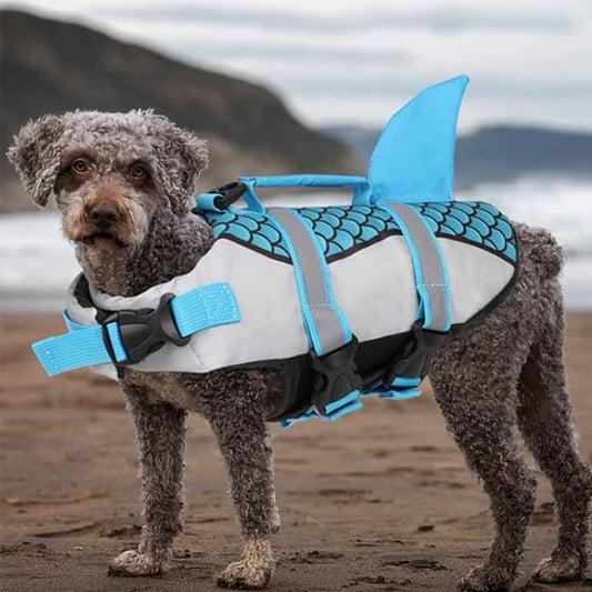 Gilet-de-sauvetage-chien-requin-bleu